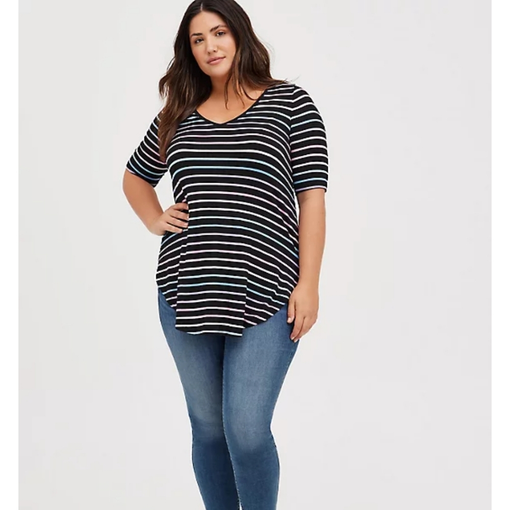 NWT Torrid 00x or Size M/L or 10 Super Soft Multi Stripe Black Tunic